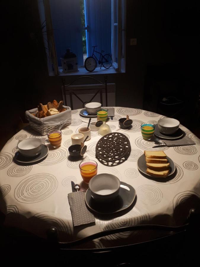La Medeenne Alairac 외부 사진